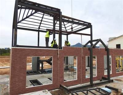 穿西裝打領(lǐng)帶也能建房子?&ldquo;黑科技&rdquo;助力建筑業(yè)轉(zhuǎn)型升級(jí)